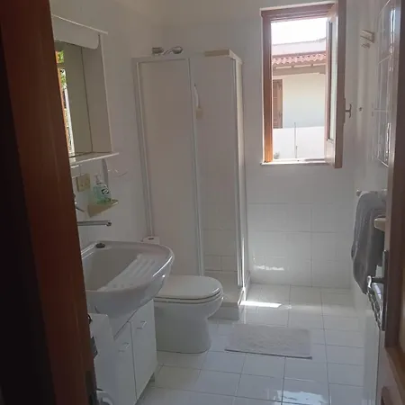 Alloggio in famiglia Relax Near The Center, Bedroom With Private Bathroom